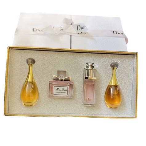 christian dior mini parfum|christian dior perfume miniature sets.